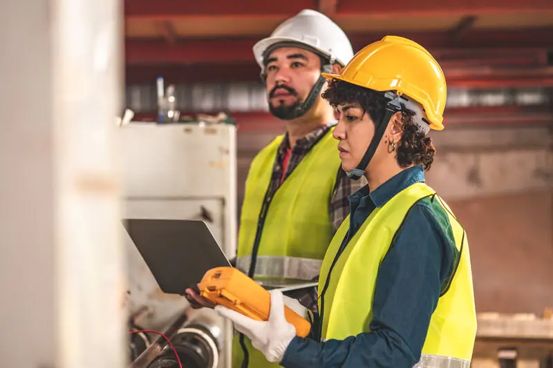 Guia Rápido das Normas Técnicas para Conexões Industriais